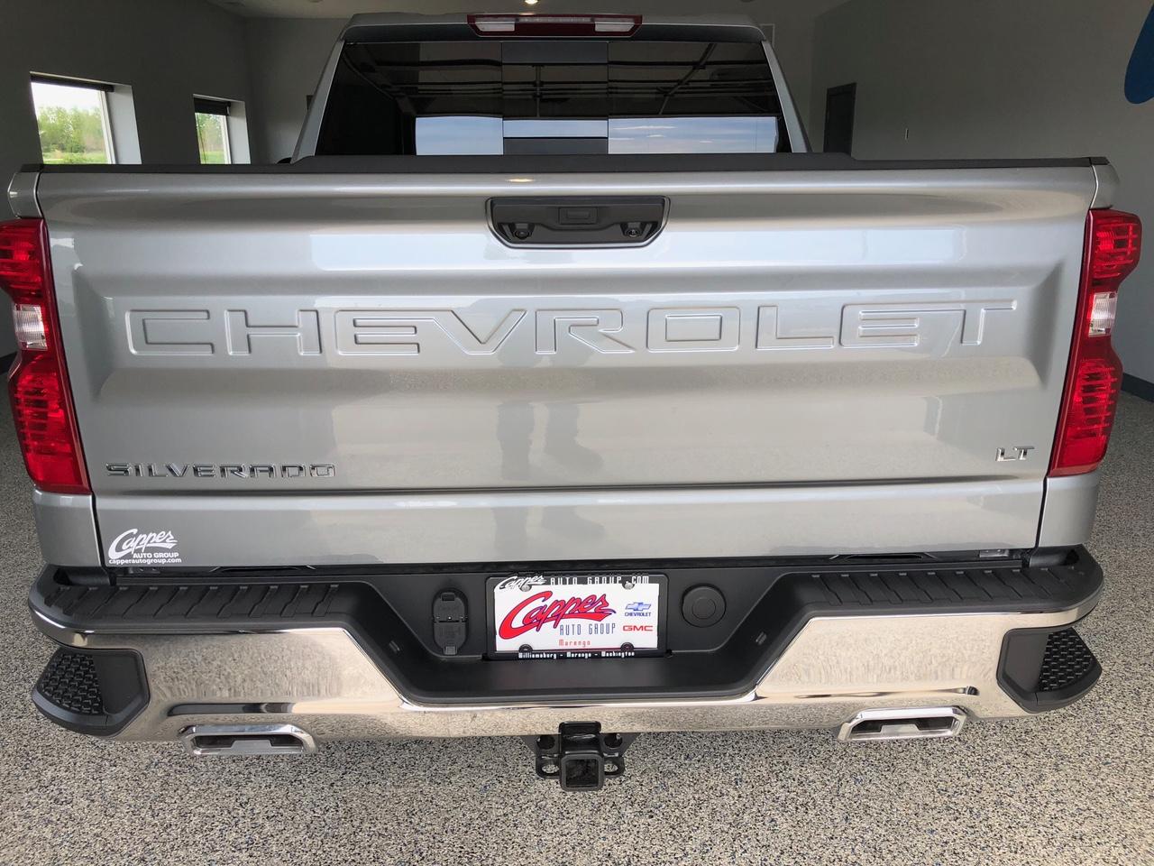 Chevrolet Silverado 1500 4WD Crew Cab 147" LT w/1LT 2026