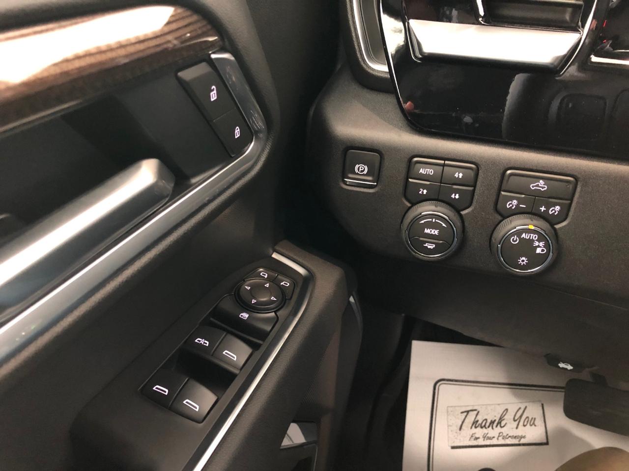 Chevrolet Silverado 1500 4WD Crew Cab 147" LT w/1LT 2026
