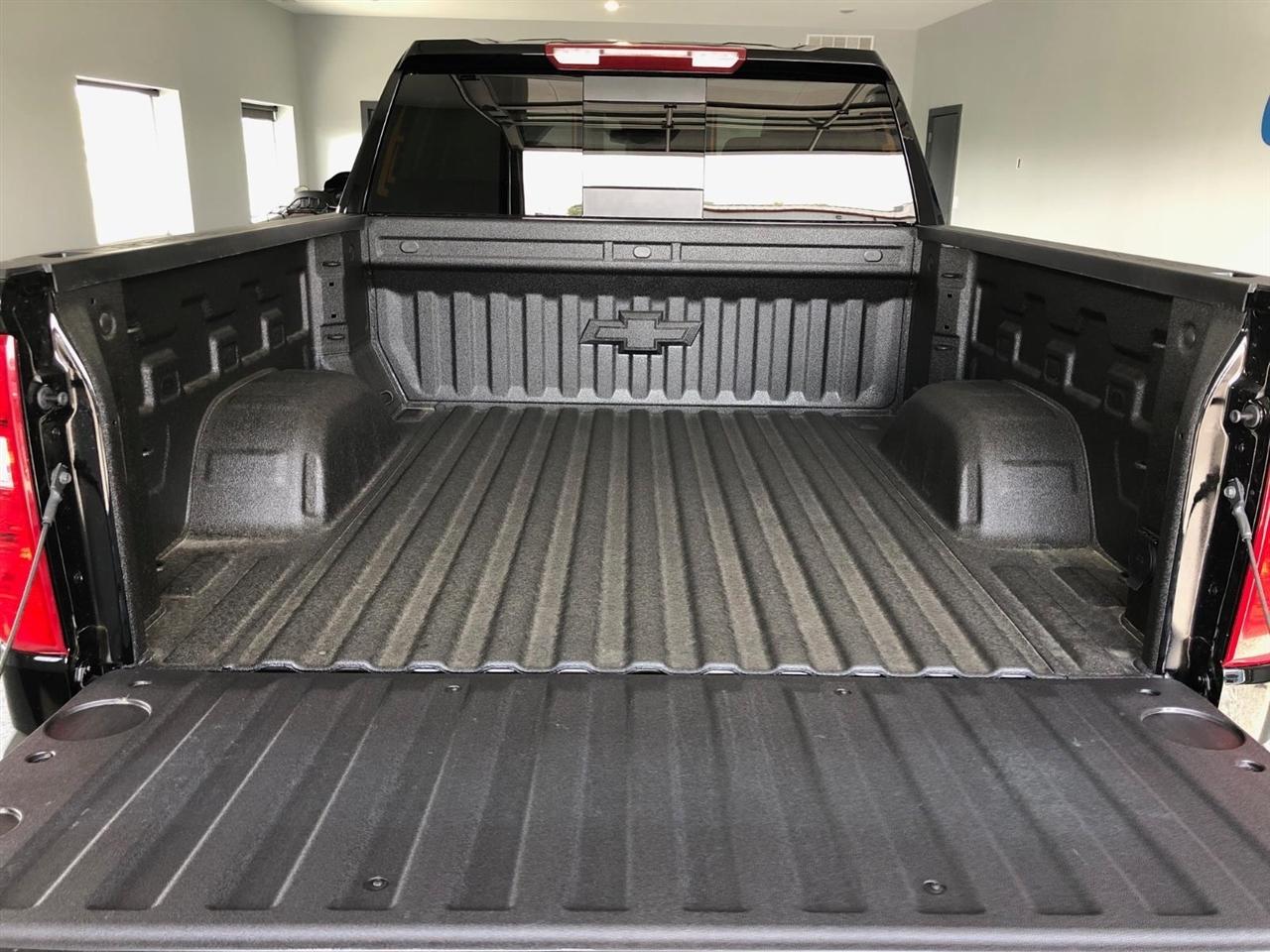 Chevrolet Silverado 1500 4WD Crew Cab 147" LT w/1LT 2026