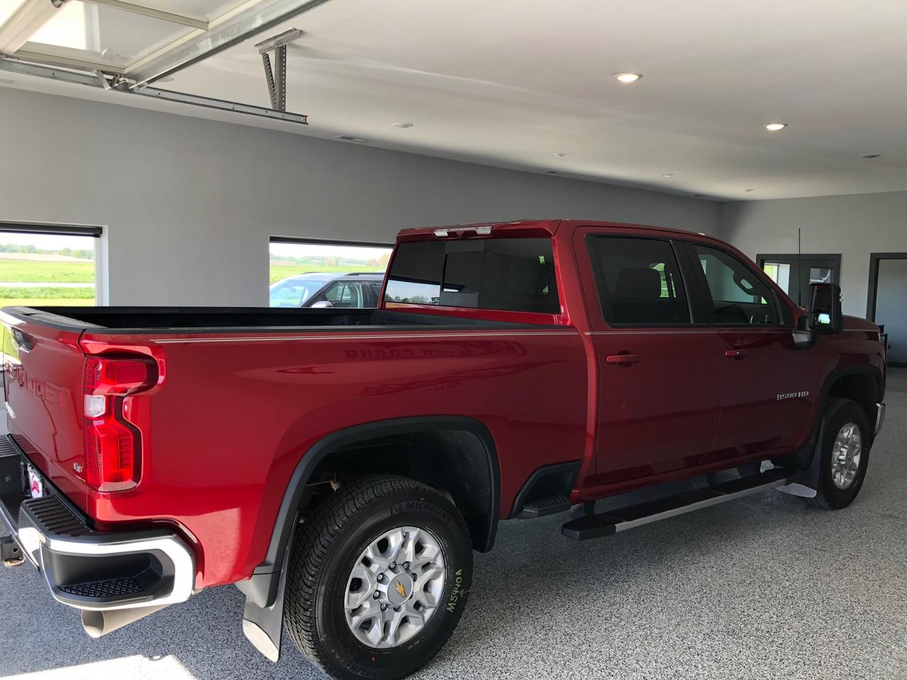Chevrolet Silverado 3500HD 4WD Crew Cab 159" LT 2022