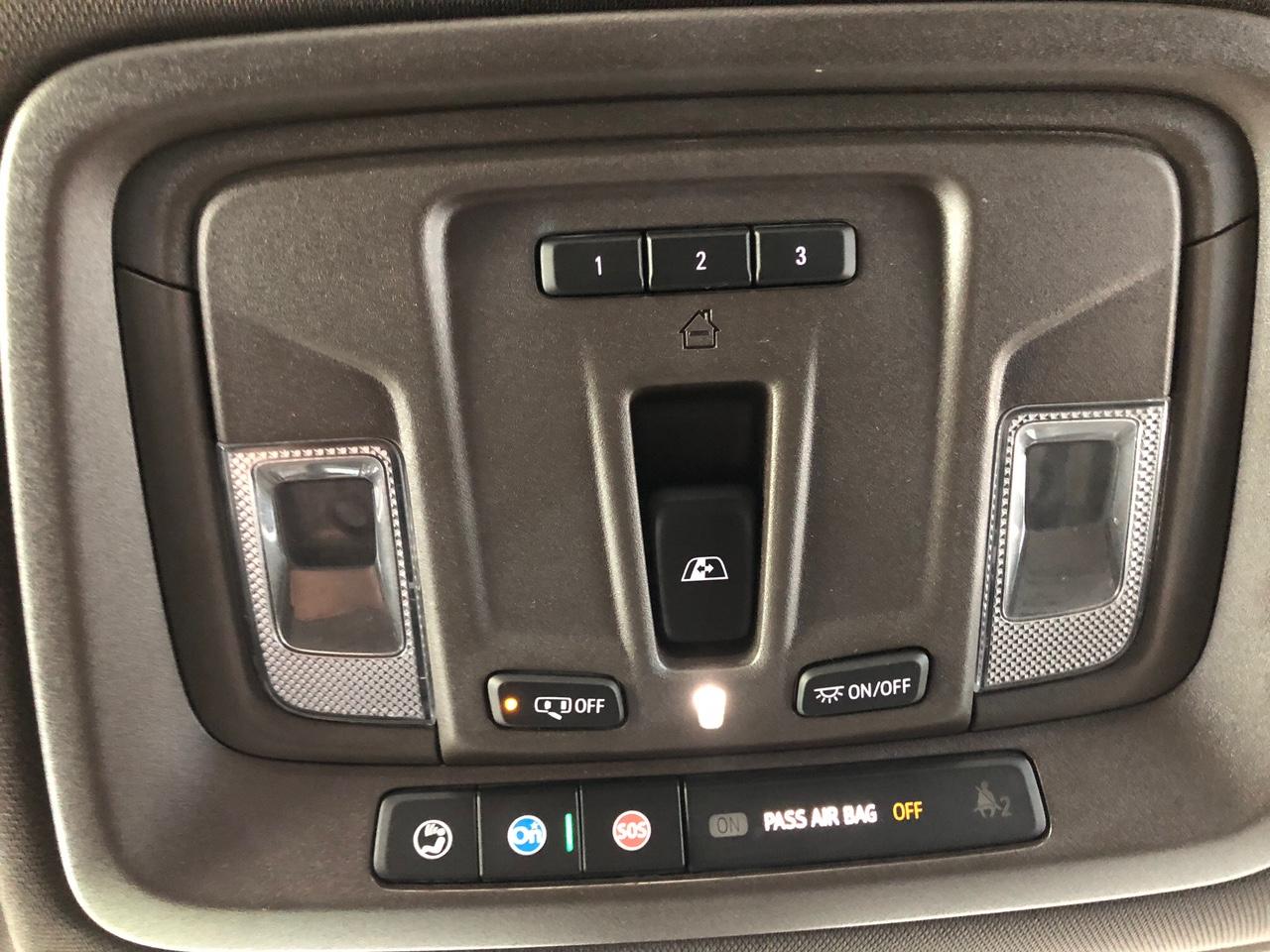 Chevrolet Silverado 3500HD 4WD Crew Cab 159" LT 2022