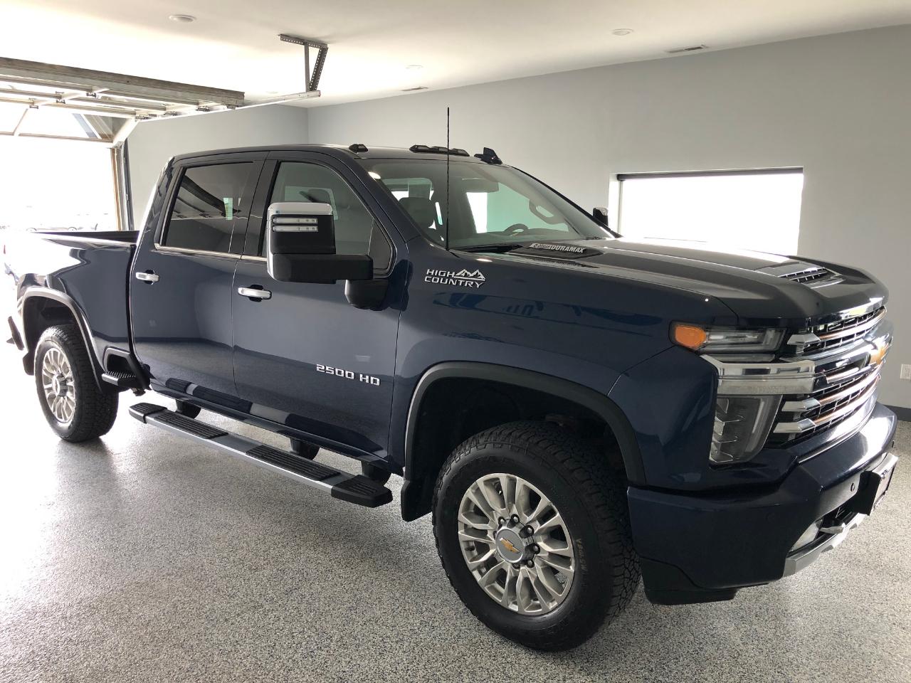 Chevrolet Silverado 2500HD 4WD Crew Cab 159" High Country 2022