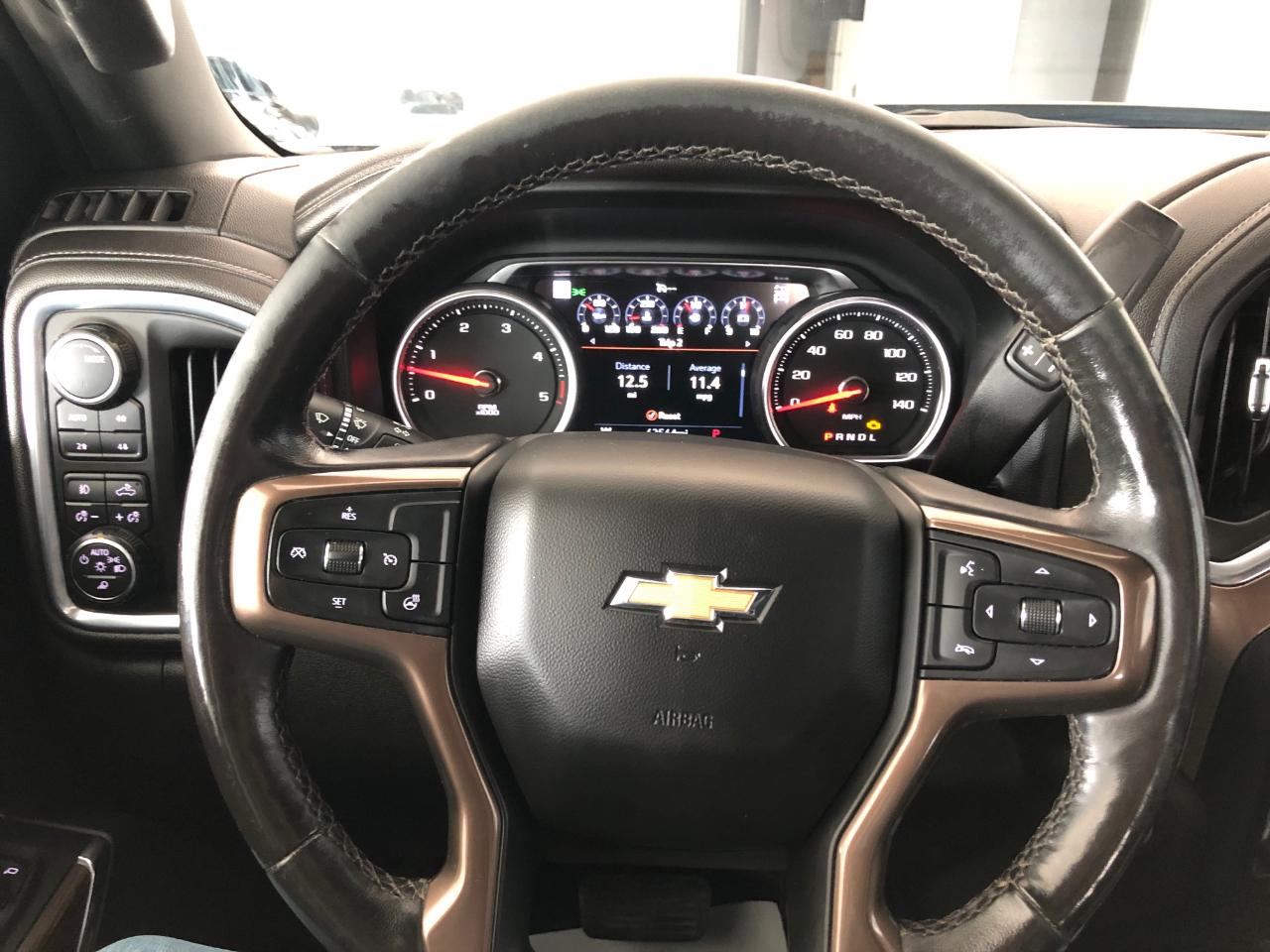 Chevrolet Silverado 2500HD 4WD Crew Cab 159" High Country 2022