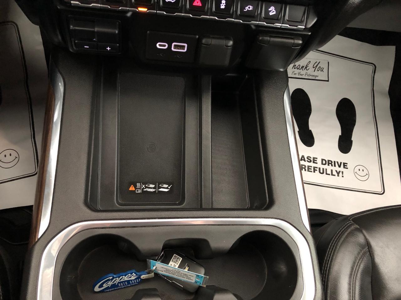 Chevrolet Silverado 2500HD 4WD Crew Cab 159" High Country 2022