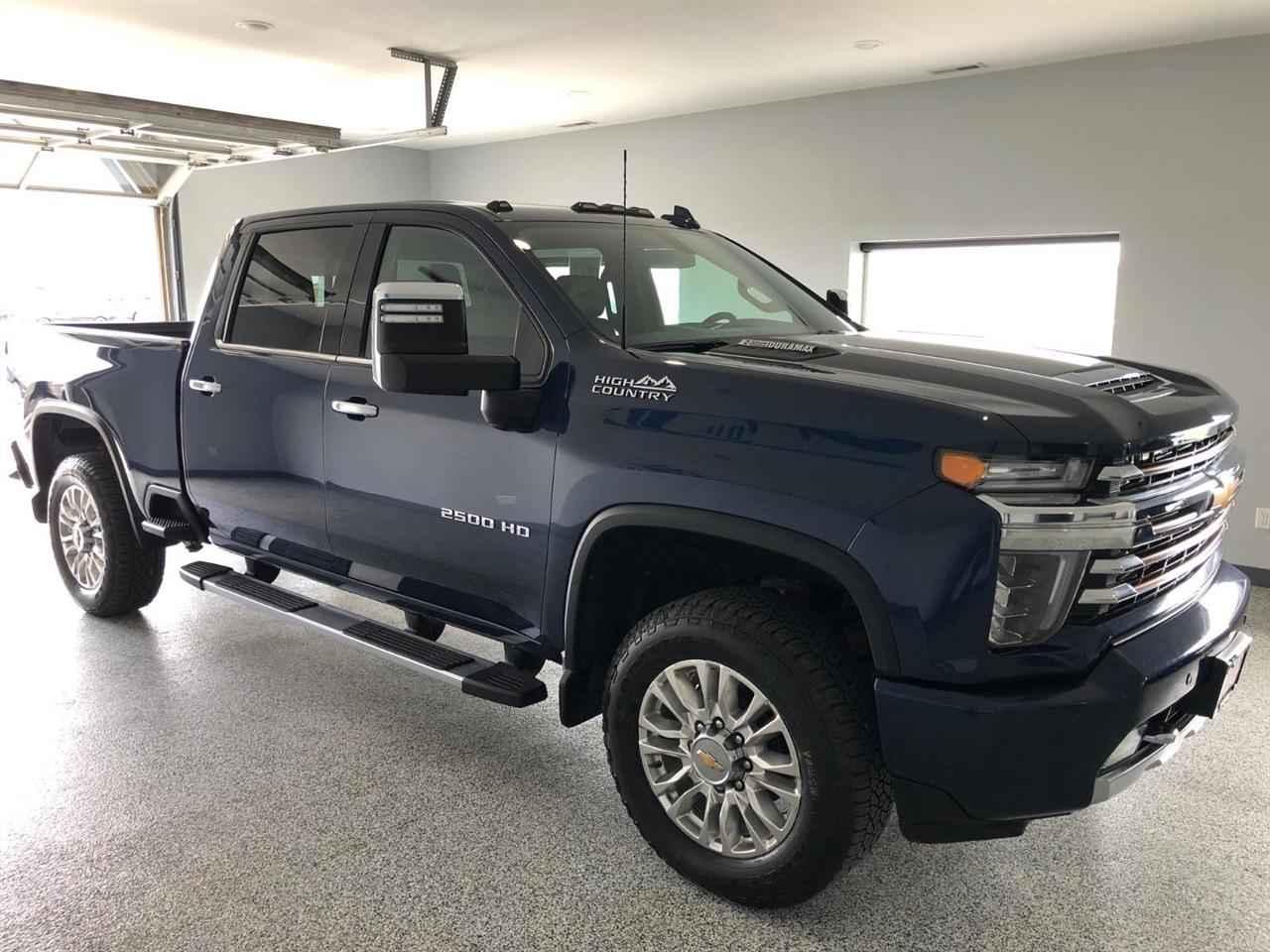 Chevrolet Silverado 2500HD 4WD Crew Cab 159" High Country 2022
