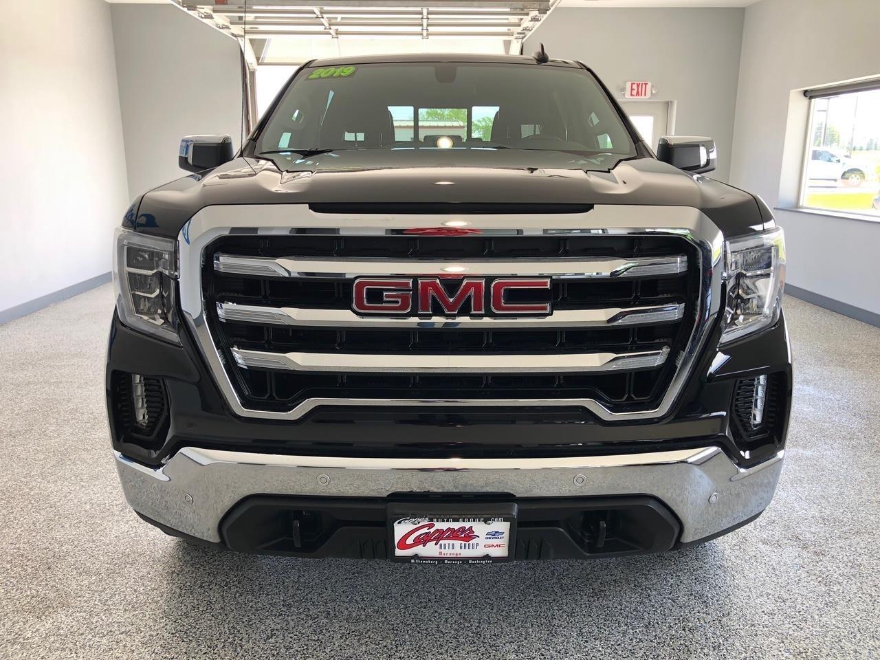 GMC Sierra 1500 4WD Crew Cab 147" SLE 2019