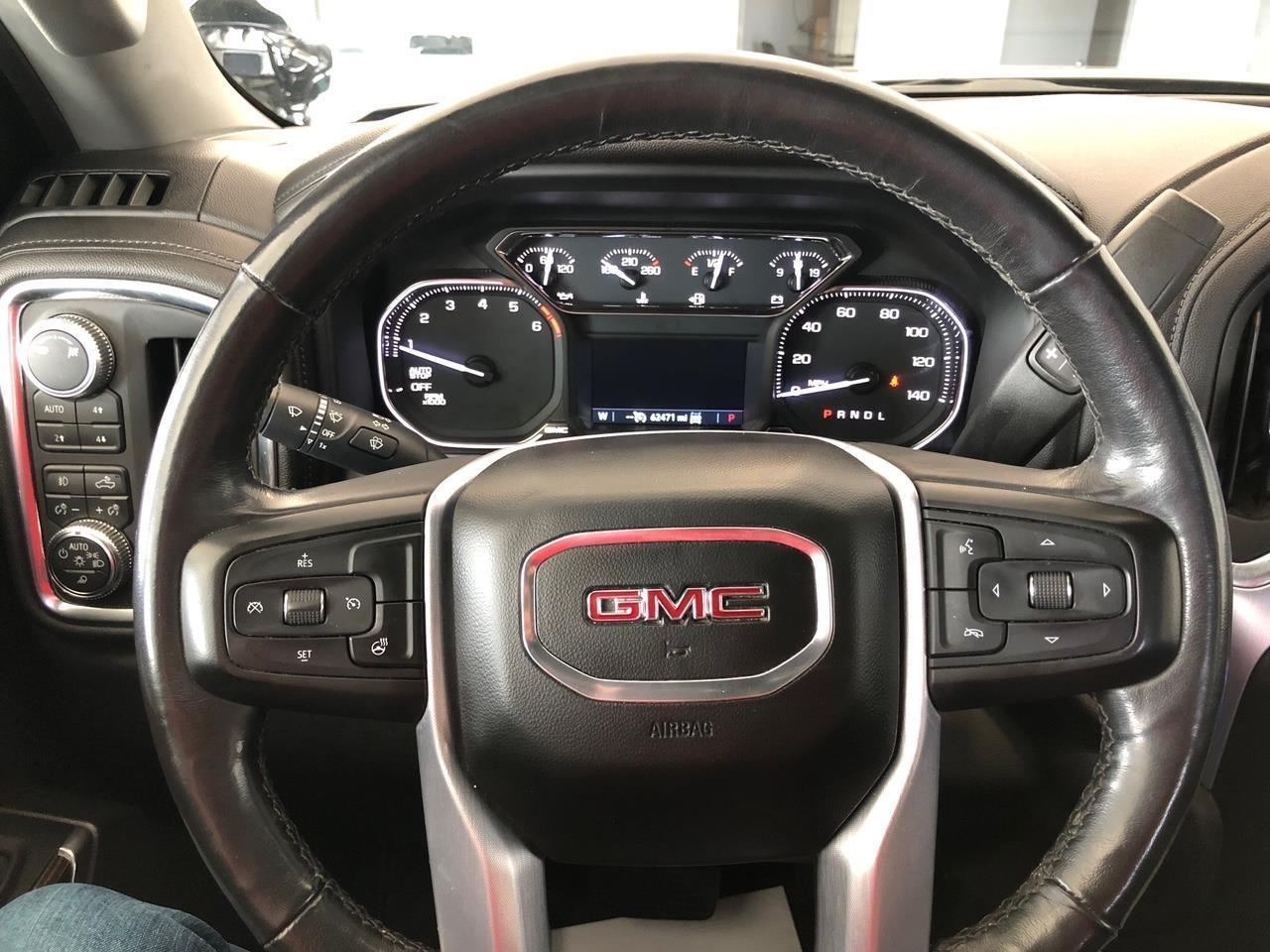 GMC Sierra 1500 4WD Crew Cab 147" SLE 2019