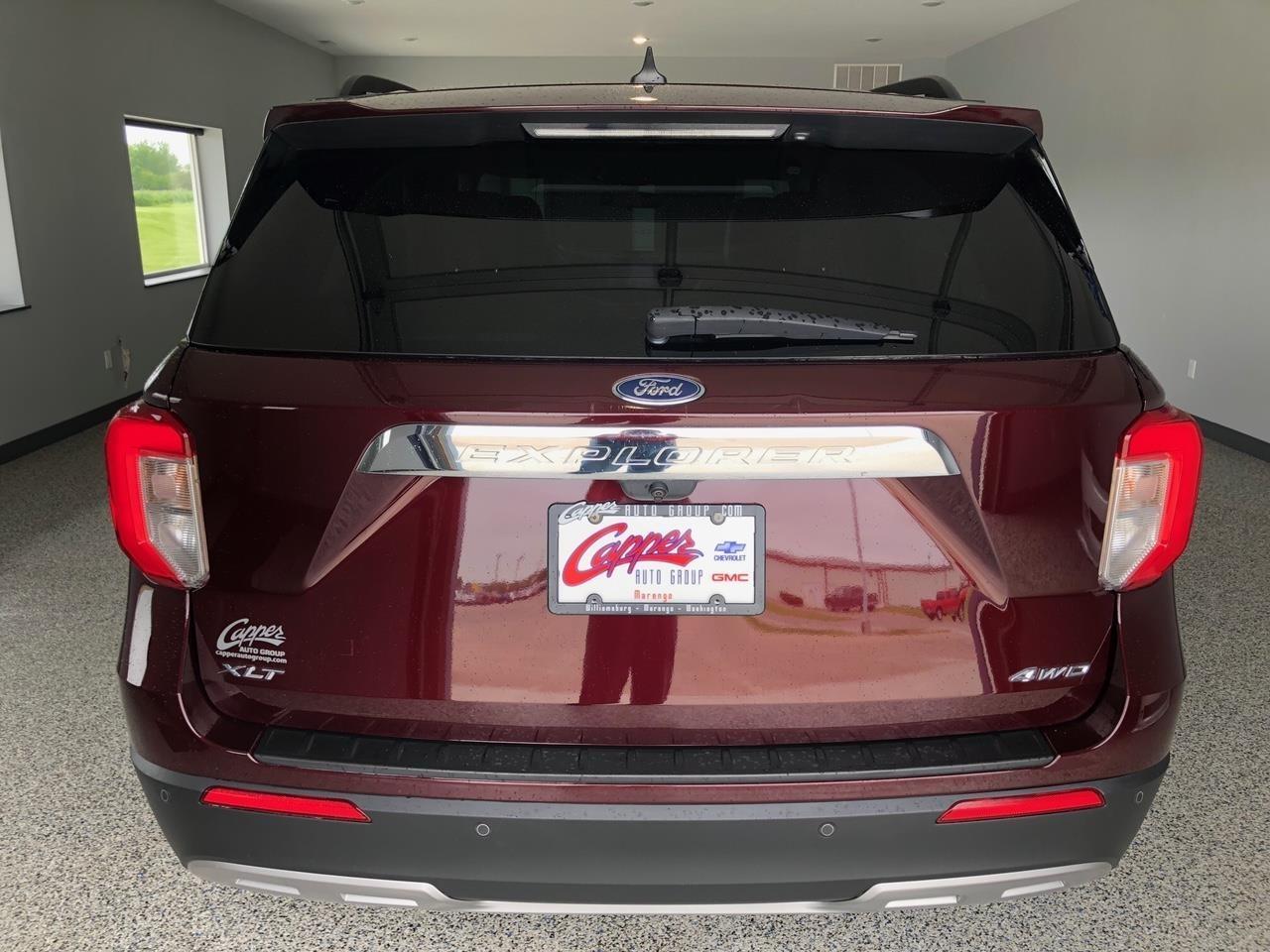 Ford Explorer XLT 4WD 2022