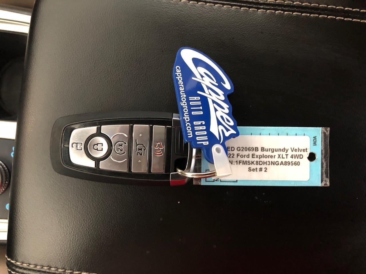 Ford Explorer XLT 4WD 2022