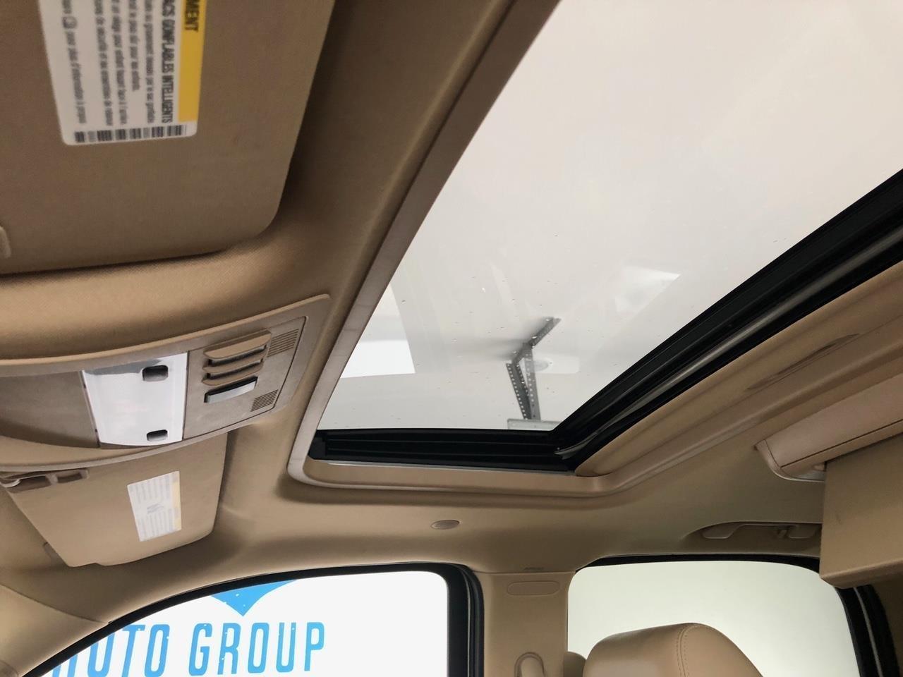 Cadillac Escalade AWD 4dr Premium 2011