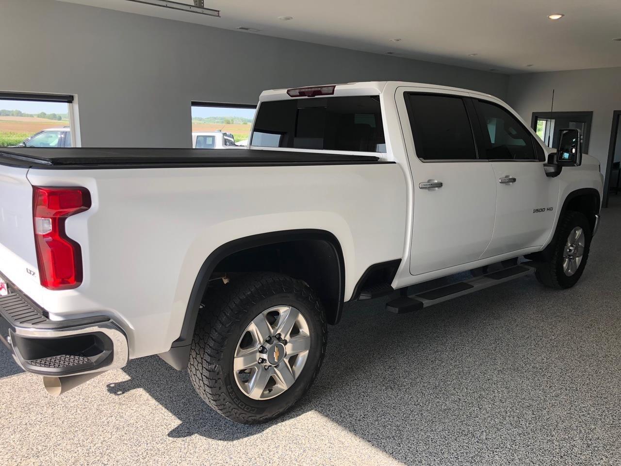 Chevrolet Silverado 3500HD 4WD Crew Cab 159" LTZ 2022