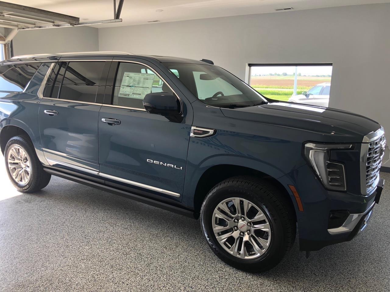 GMC Yukon XL 4WD 4dr Denali 2026