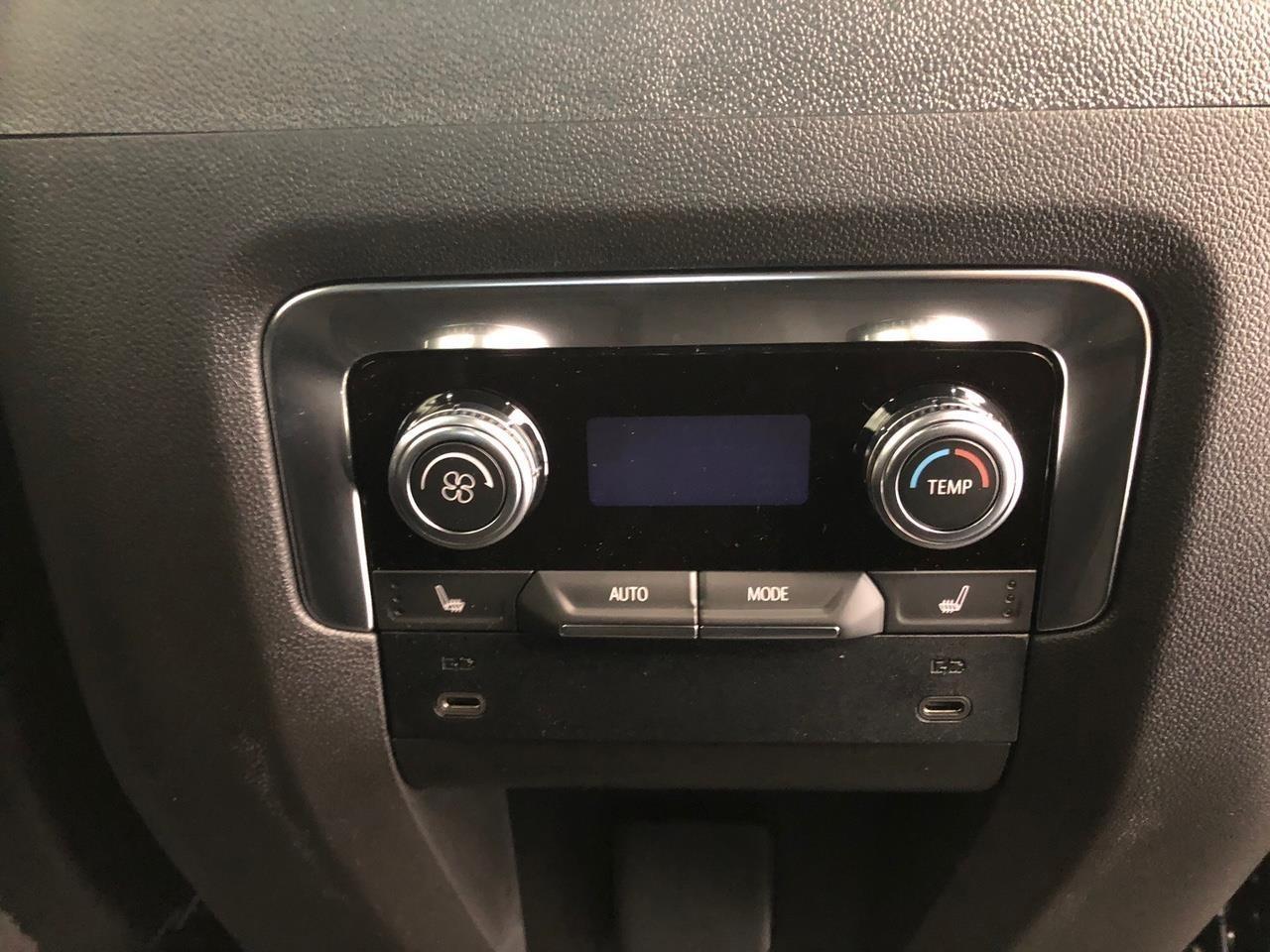 GMC Yukon XL 4WD 4dr Denali 2026
