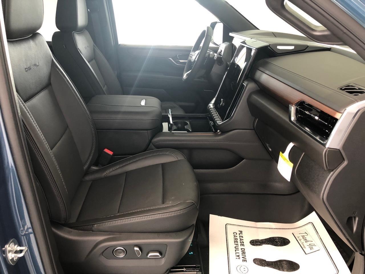 GMC Yukon XL 4WD 4dr Denali 2026