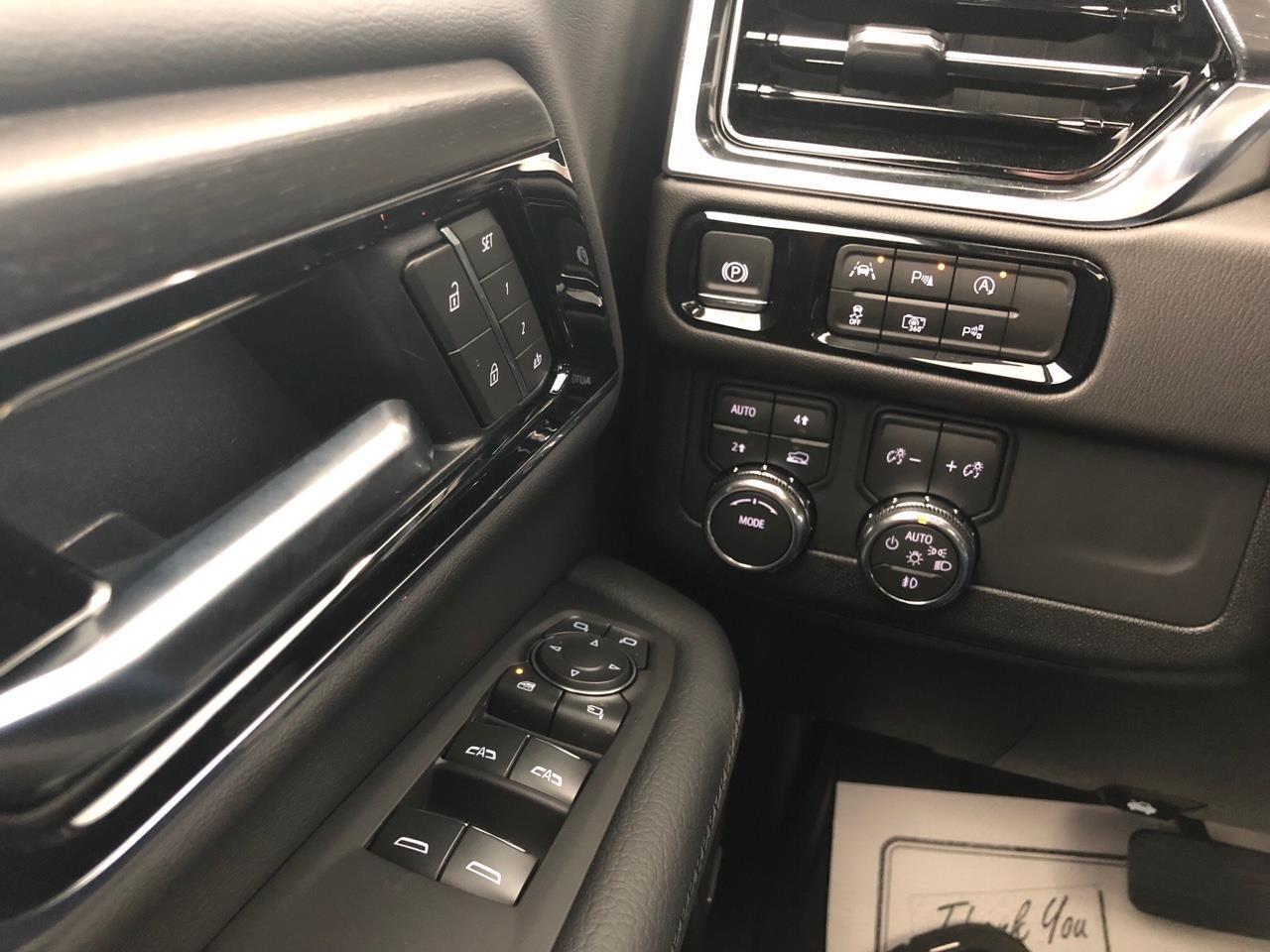 GMC Yukon XL 4WD 4dr Denali 2026