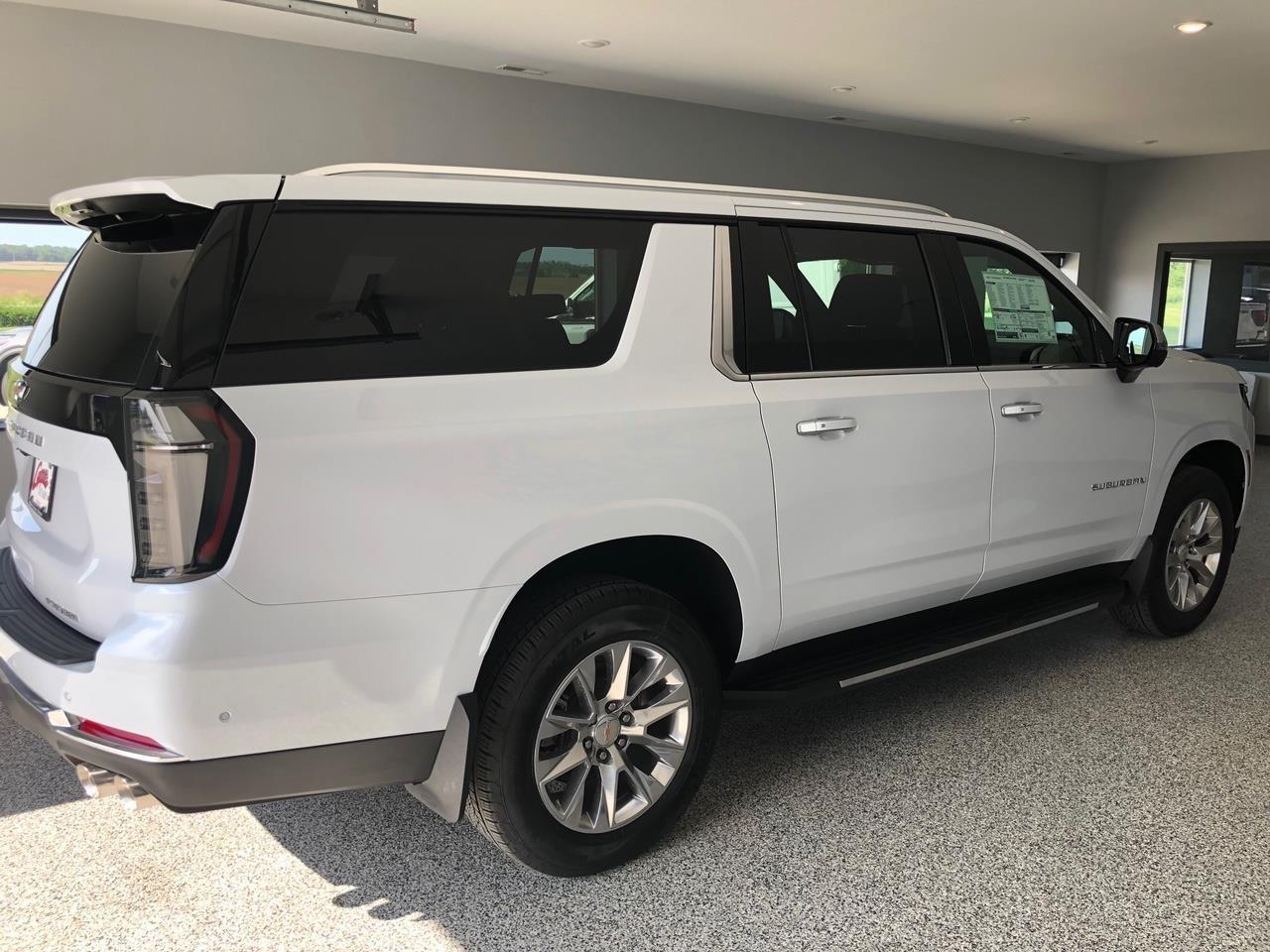 Chevrolet Suburban 4WD 4dr Premier 2026