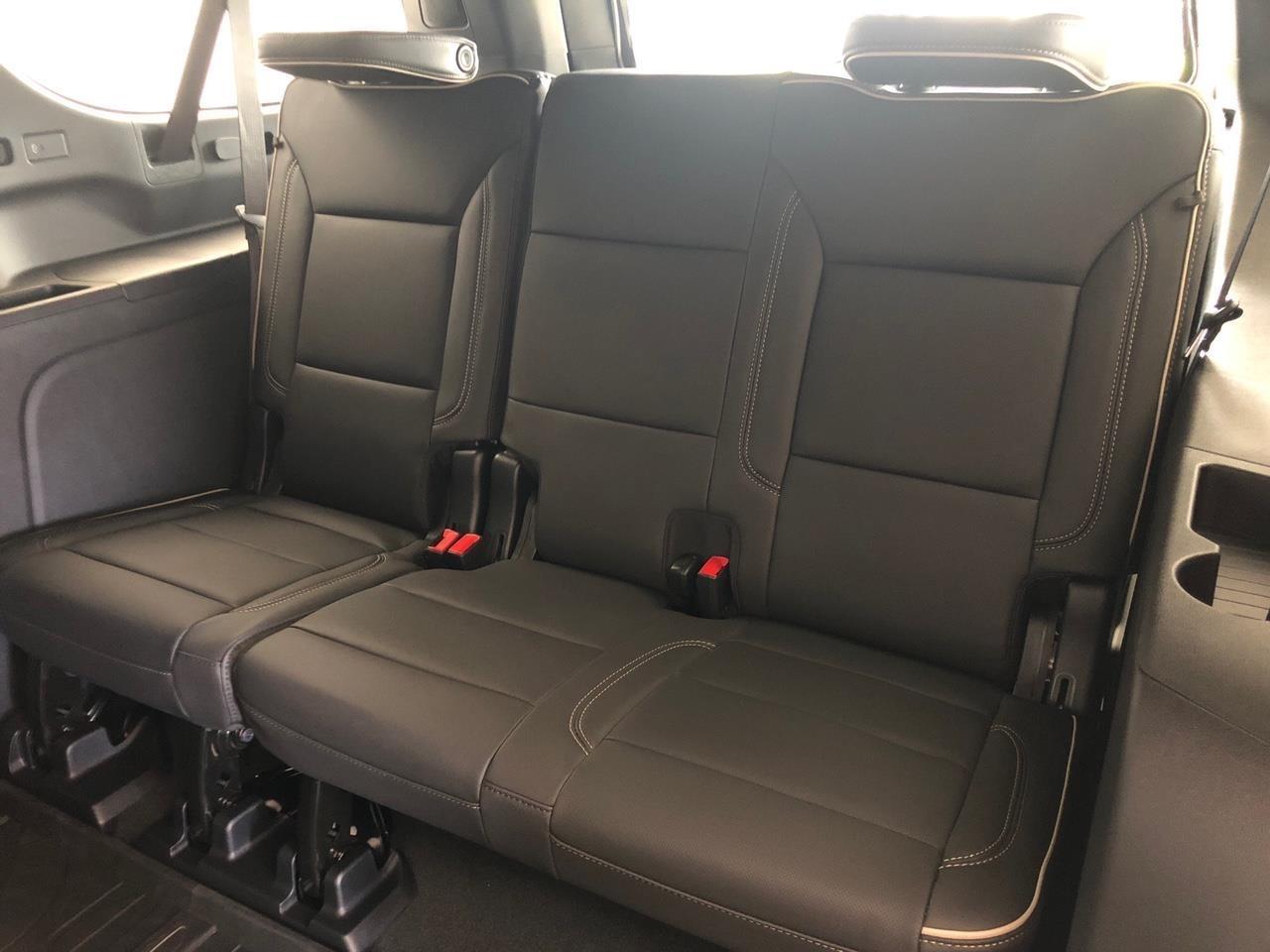 Chevrolet Suburban 4WD 4dr Premier 2026