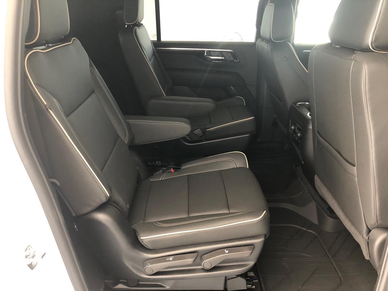 Chevrolet Suburban 4WD 4dr Premier 2026