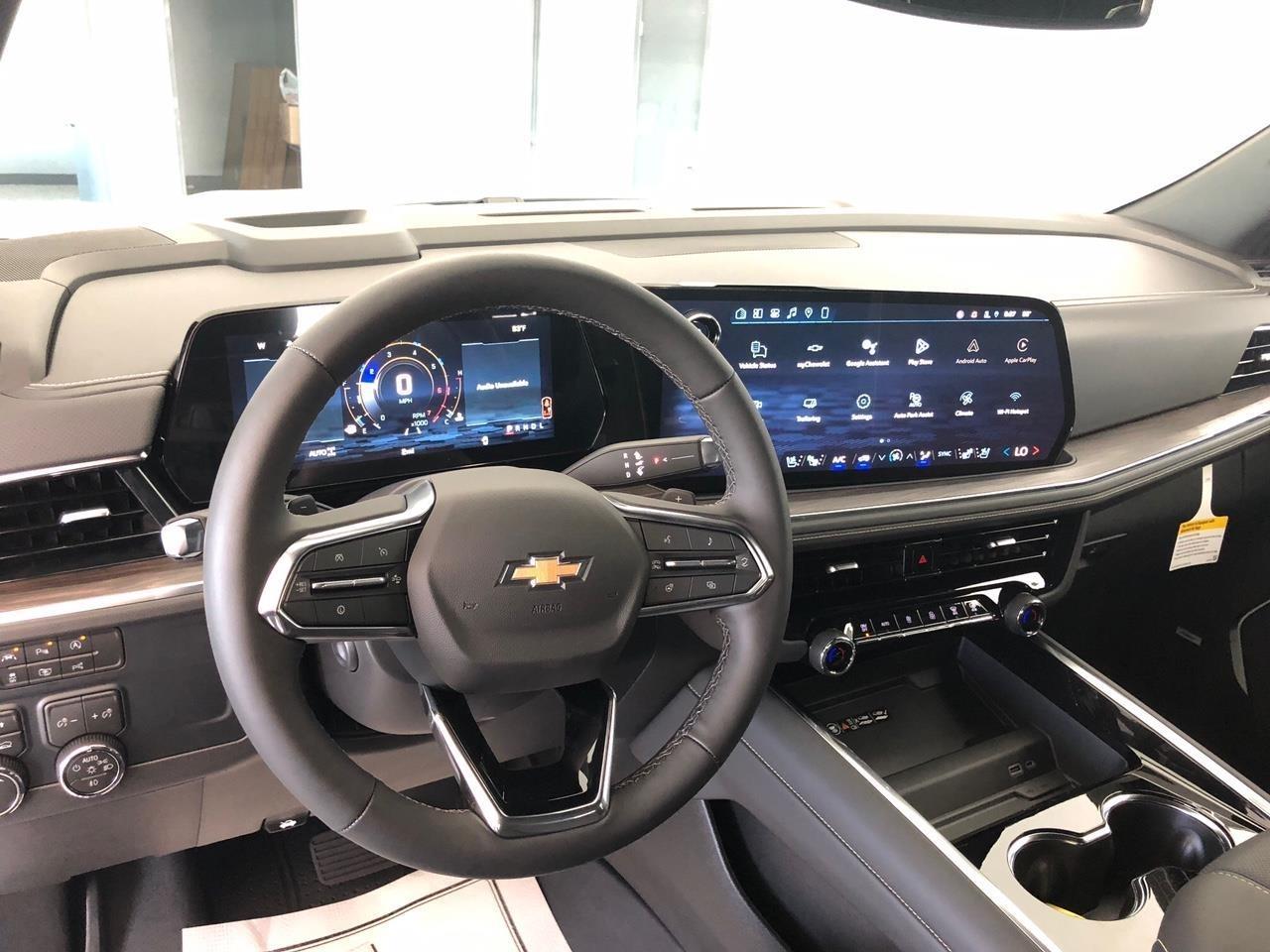 Chevrolet Suburban 4WD 4dr Premier 2026
