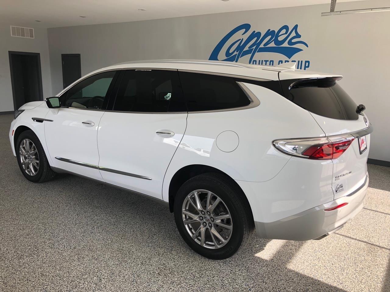 Buick Enclave AWD 4dr Essence 2023