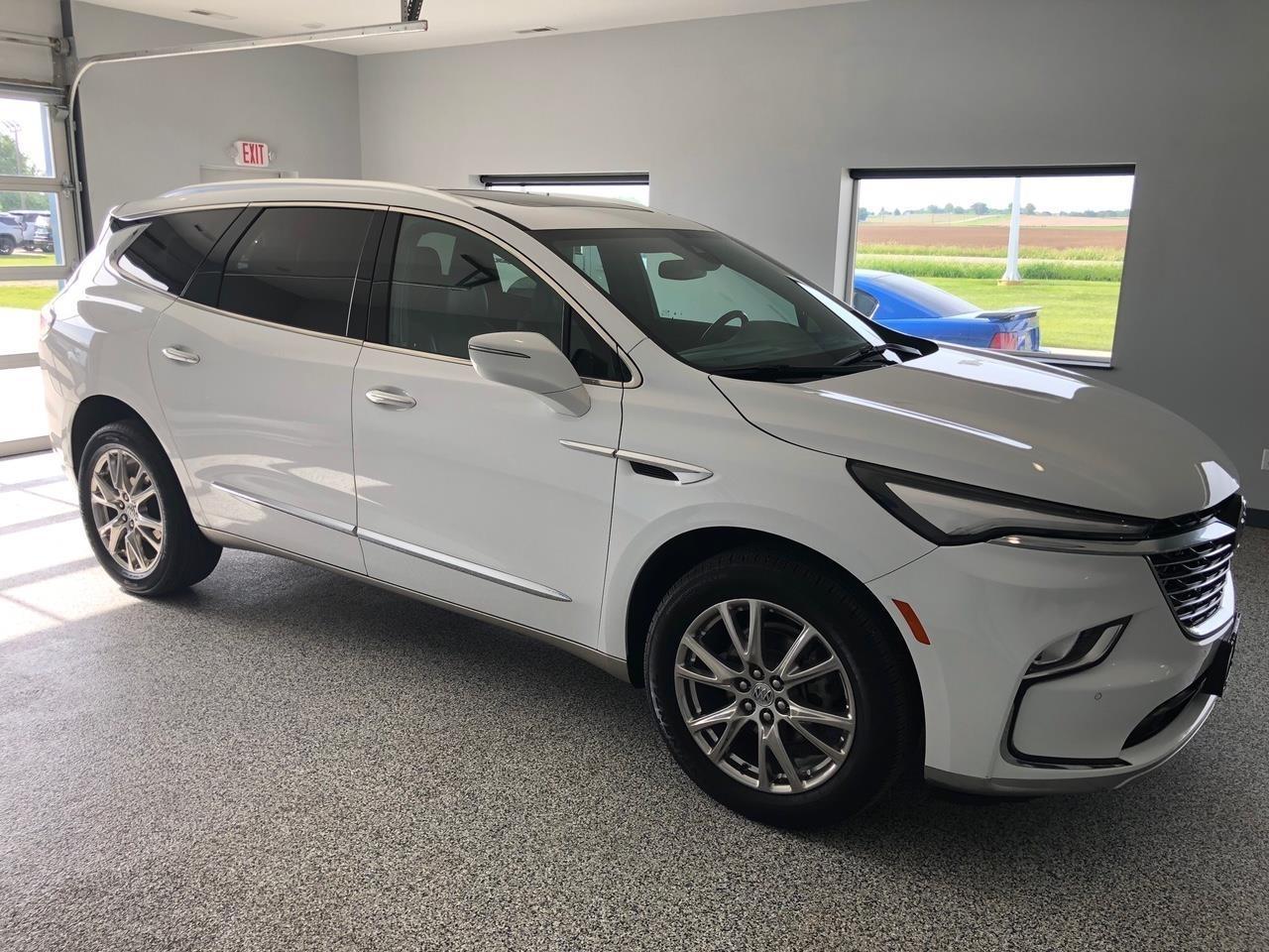 Buick Enclave AWD 4dr Essence 2023