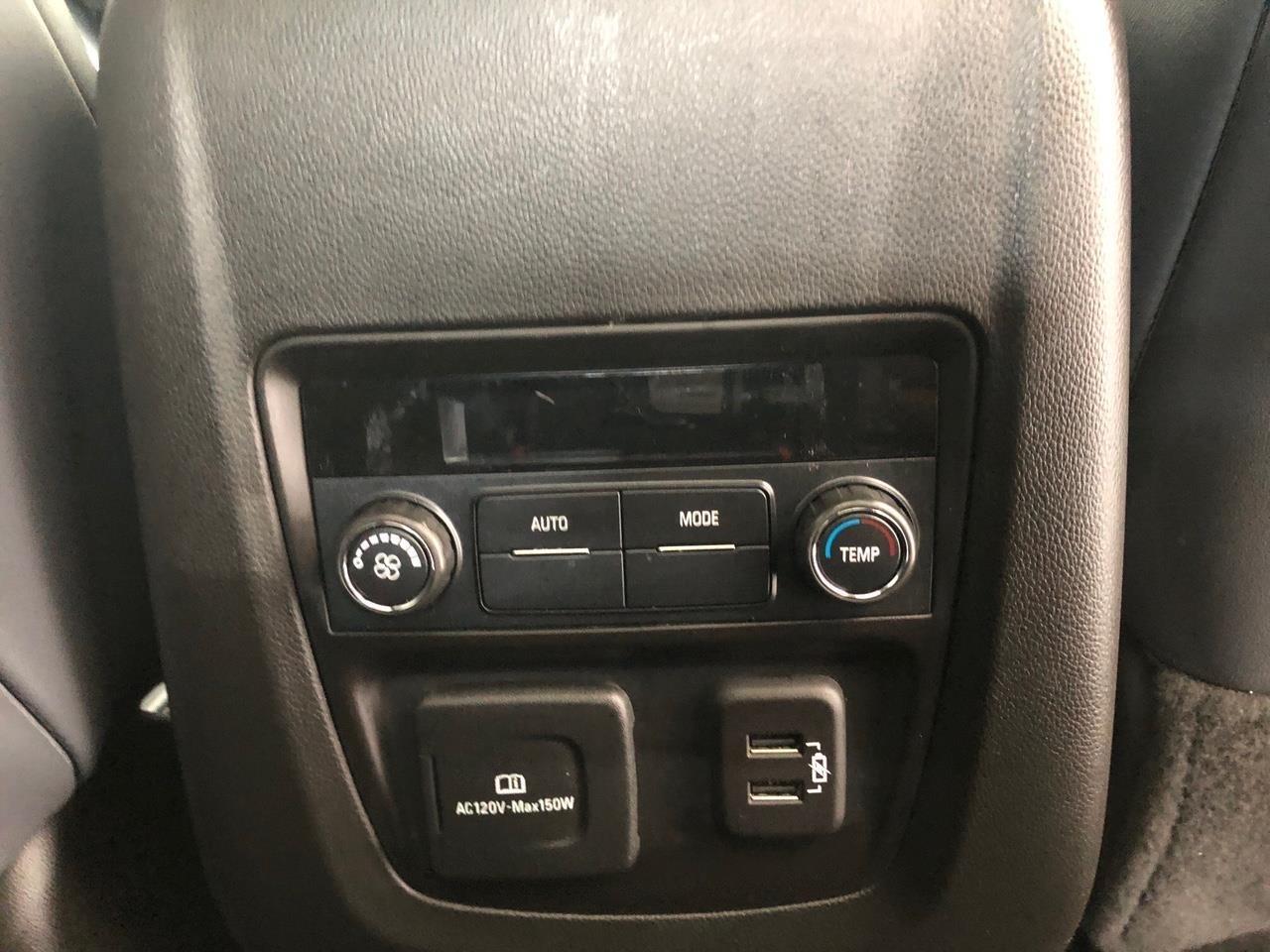 Buick Enclave AWD 4dr Essence 2023
