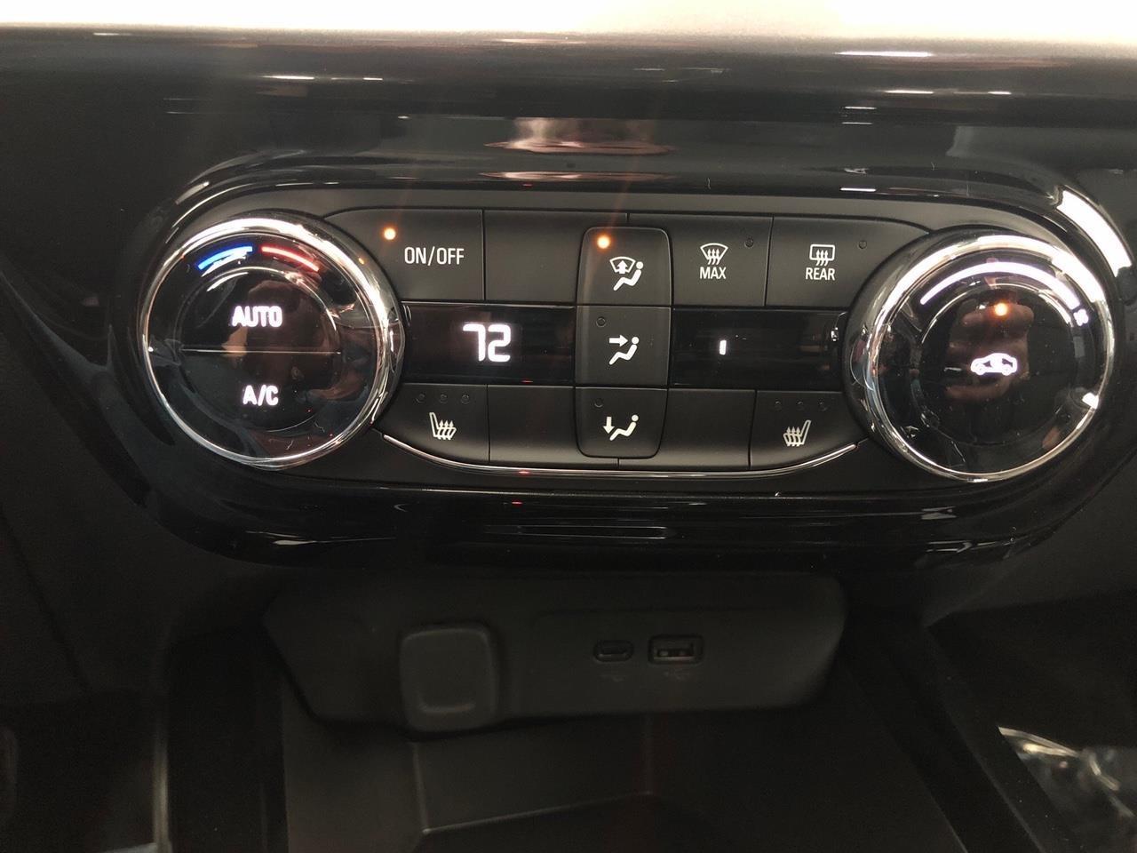 Chevrolet Trax FWD 4dr ACTIV 2026