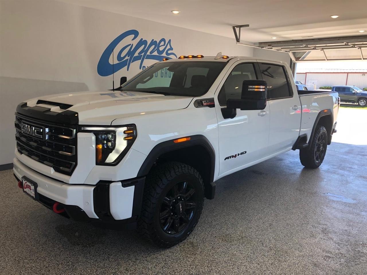 2026 GMC Sierra 2500HD 4WD Crew Cab 159" AT4
