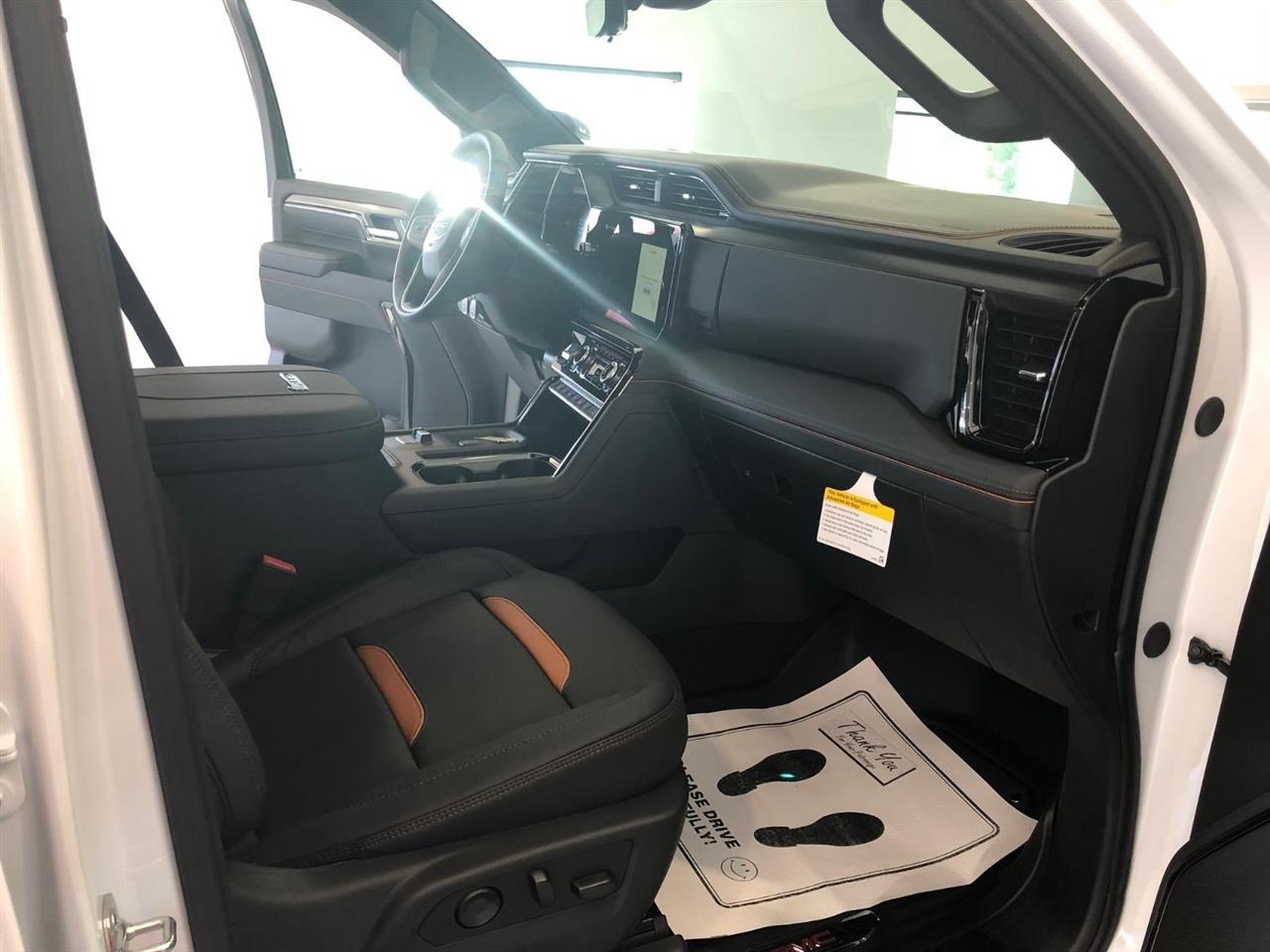 GMC Sierra 2500HD 4WD Crew Cab 159" AT4 2026