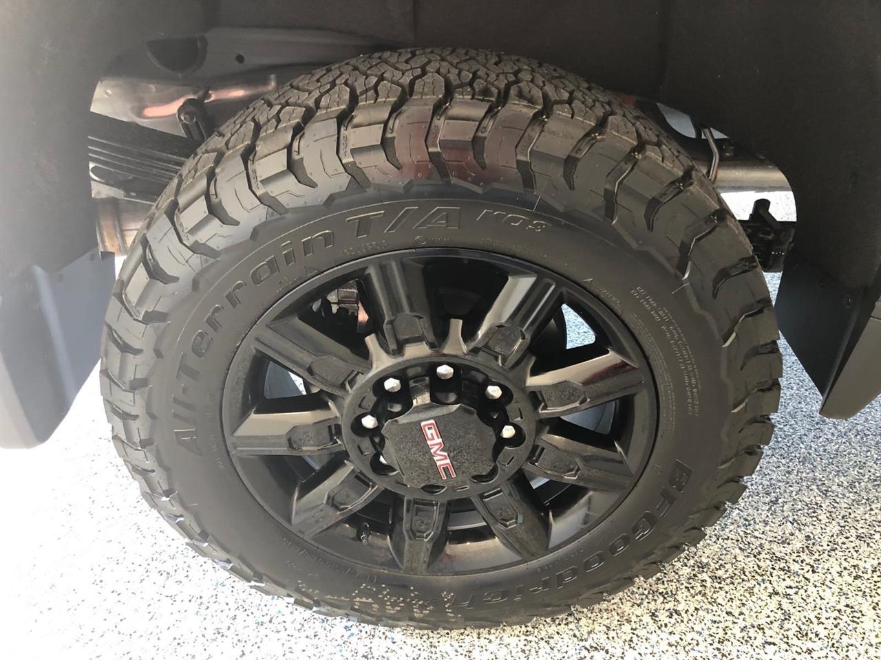 GMC Sierra 2500HD 4WD Crew Cab 159" AT4 2026