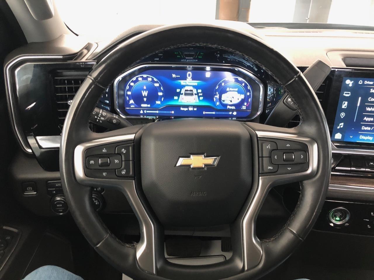 Chevrolet Silverado 1500 4WD Crew Cab 147" LT w/2FL 2023