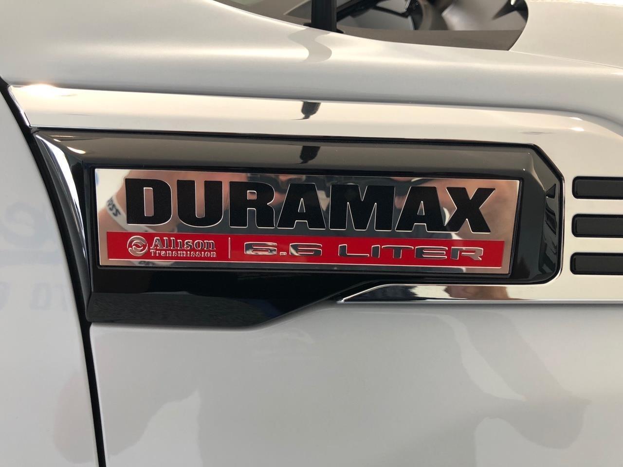 GMC Sierra 2500HD 4WD Crew Cab 159" Denali 2026
