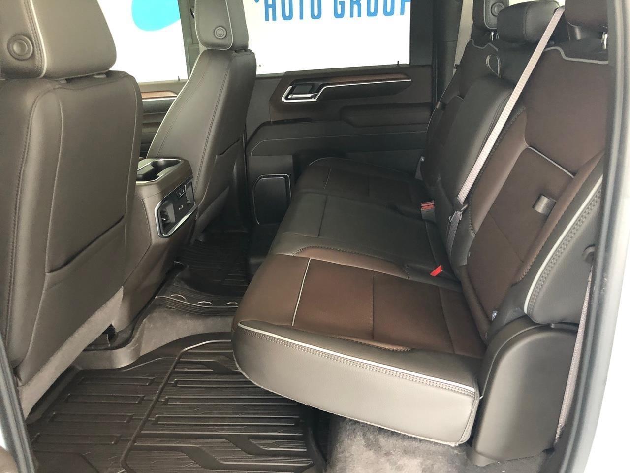 GMC Sierra 2500HD 4WD Crew Cab 159" Denali 2026