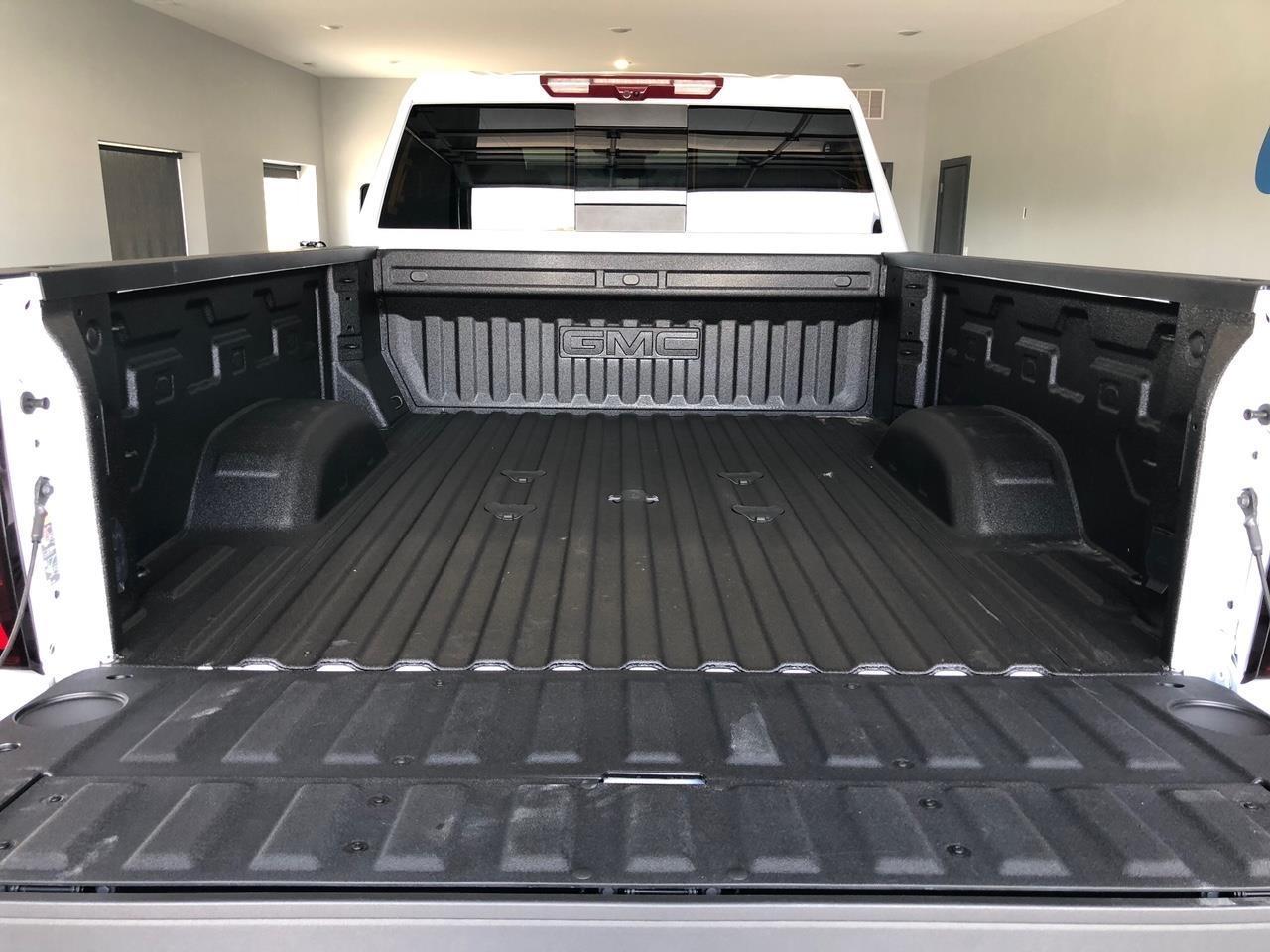 GMC Sierra 2500HD 4WD Crew Cab 159" Denali 2026