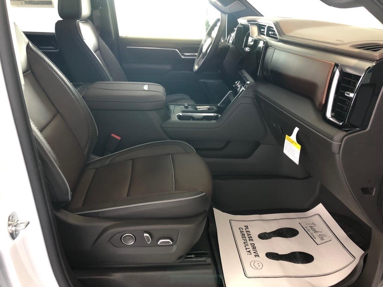 GMC Sierra 2500HD 4WD Crew Cab 159" Denali 2026