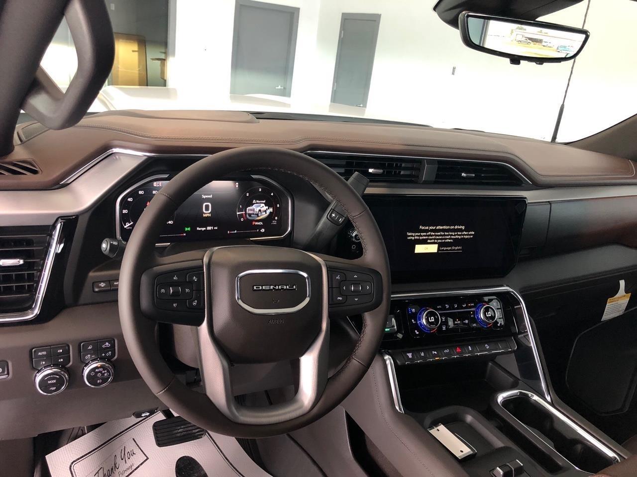 GMC Sierra 2500HD 4WD Crew Cab 159" Denali 2026
