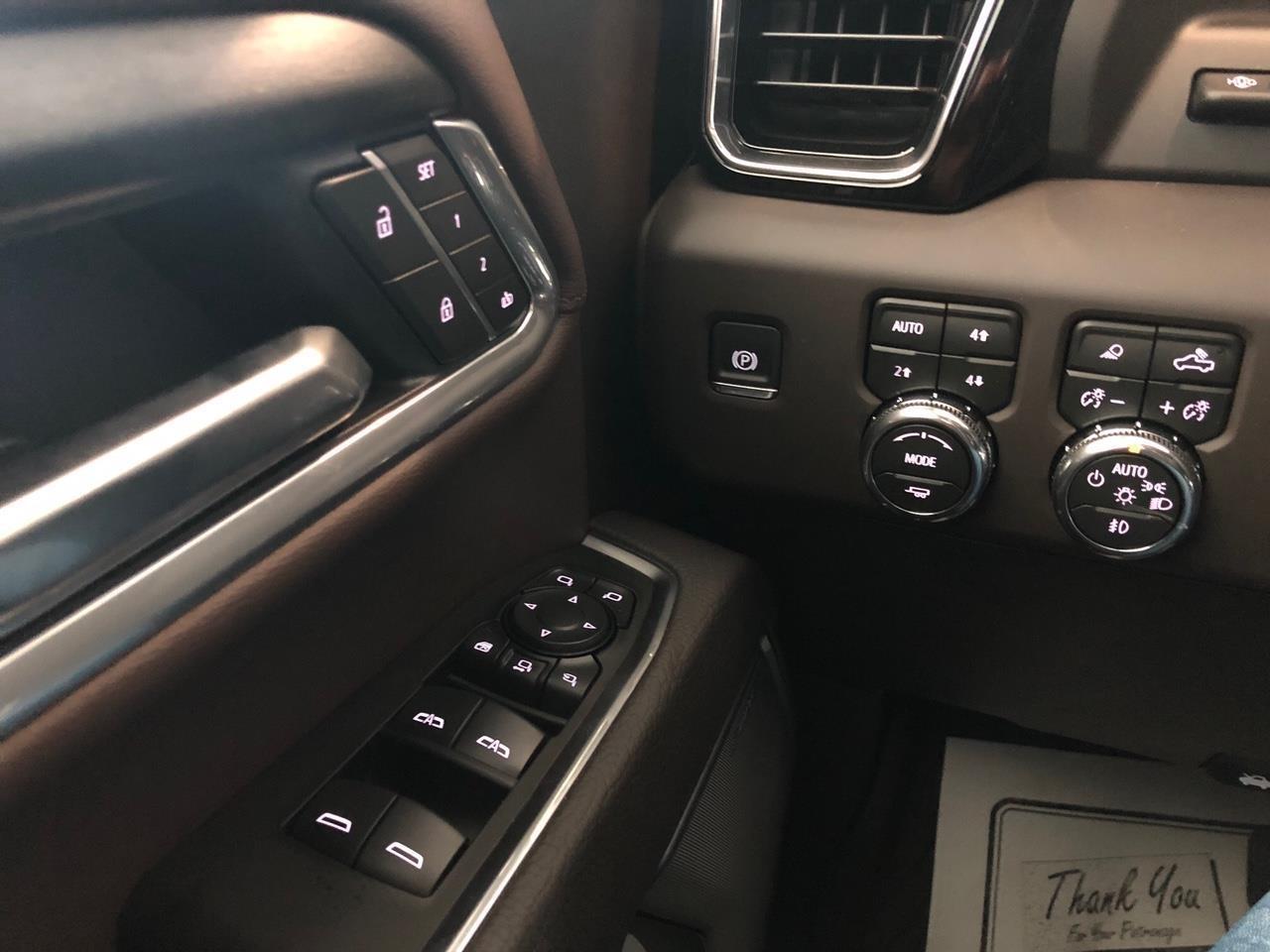 GMC Sierra 2500HD 4WD Crew Cab 159" Denali 2026