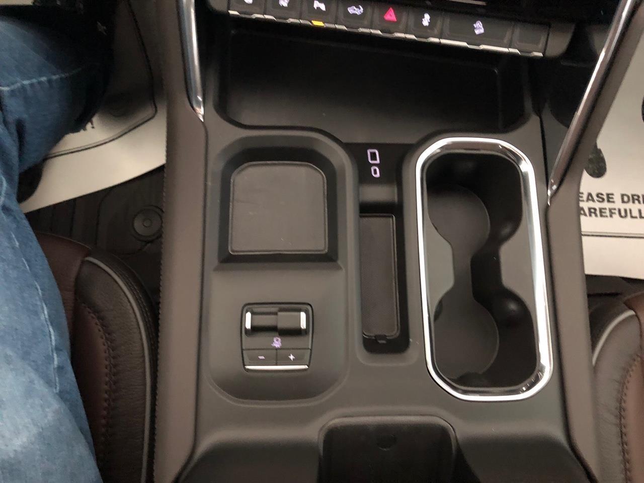 GMC Sierra 2500HD 4WD Crew Cab 159" Denali 2026