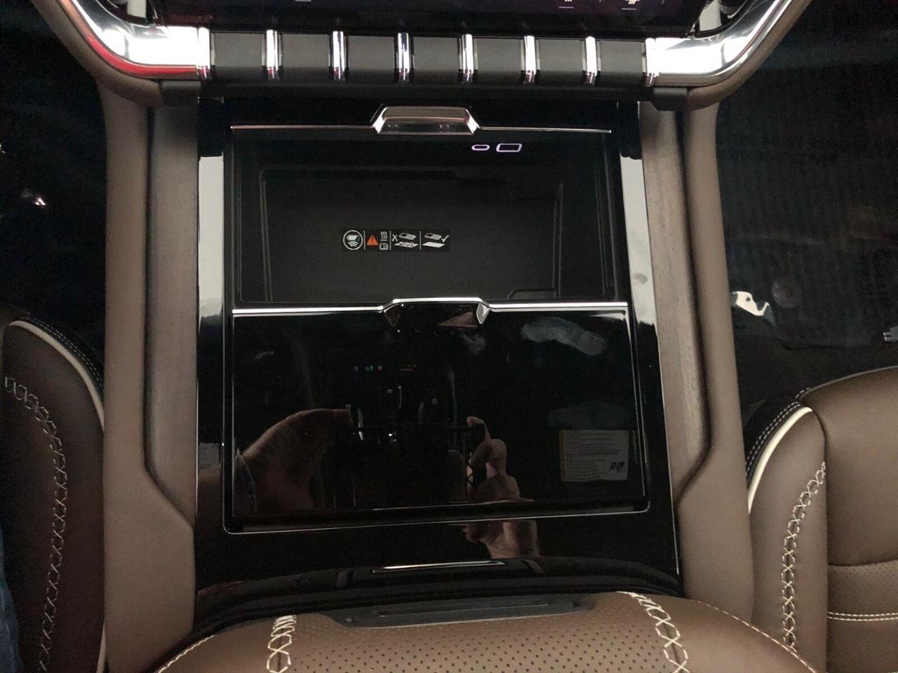 GMC Sierra 2500HD 4WD Crew Cab 159" SLT 2026