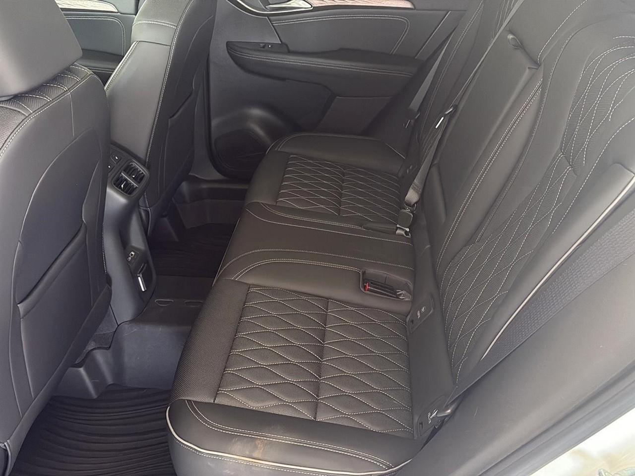 Buick Envision AWD 4dr Avenir 2023