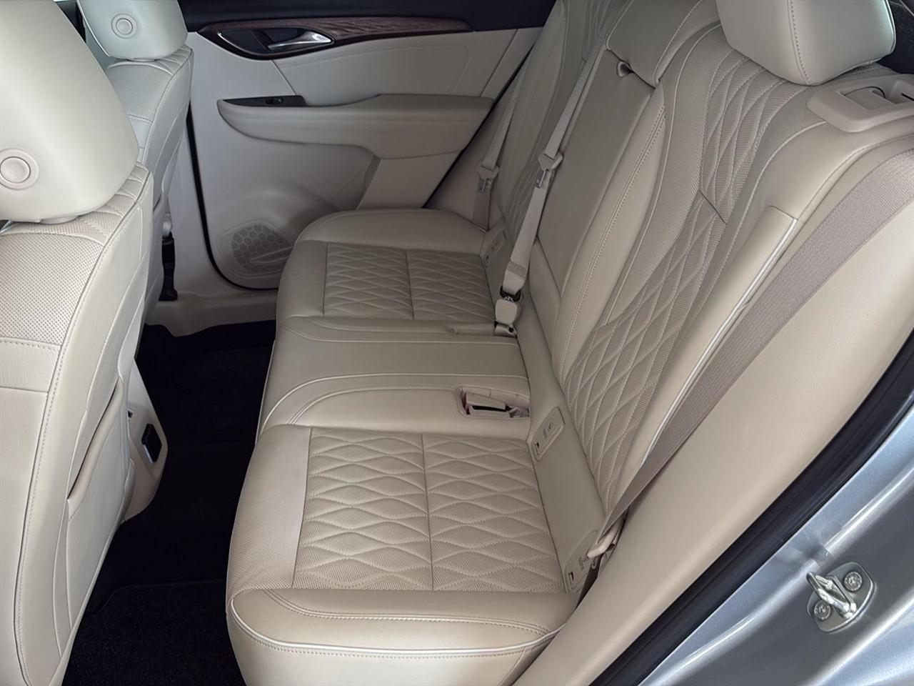 Buick Envision AWD 4dr Avenir 2023
