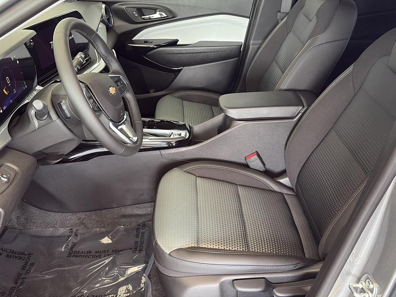 Chevrolet Trax FWD 4dr LT 2026