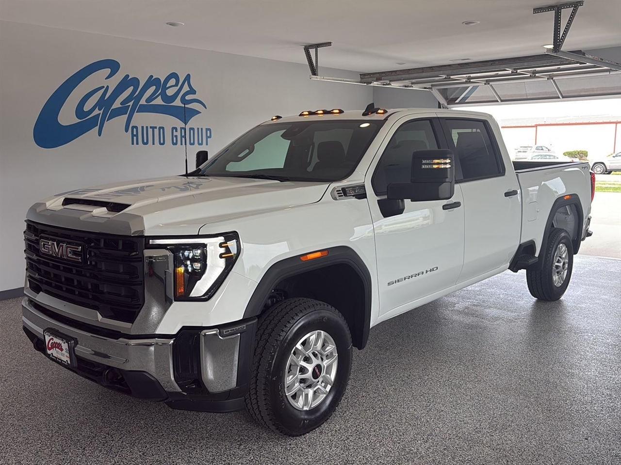 2026 GMC Sierra 2500HD 4WD Crew Cab 159" Pro