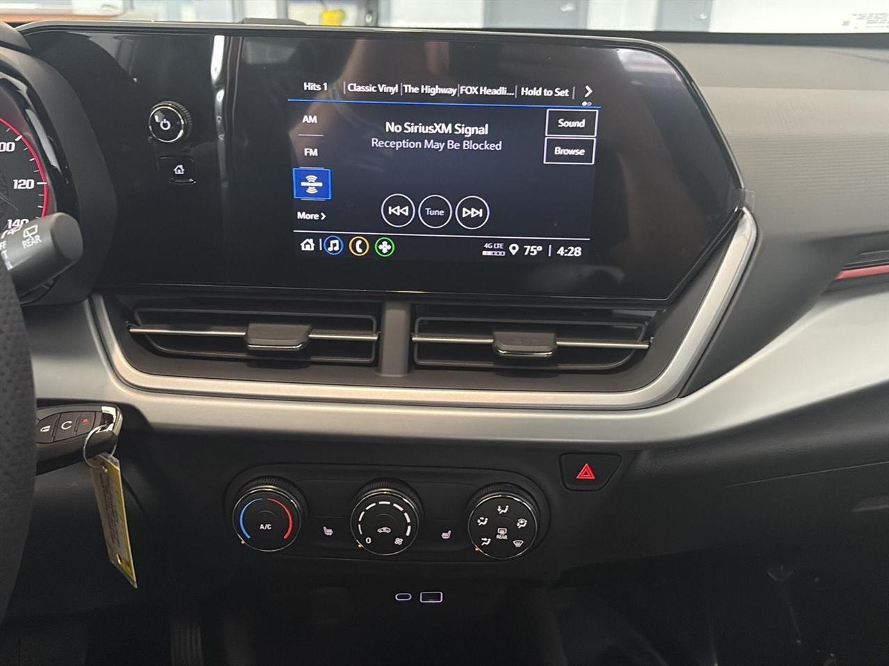 Chevrolet Trax FWD 4dr 1RS 2026