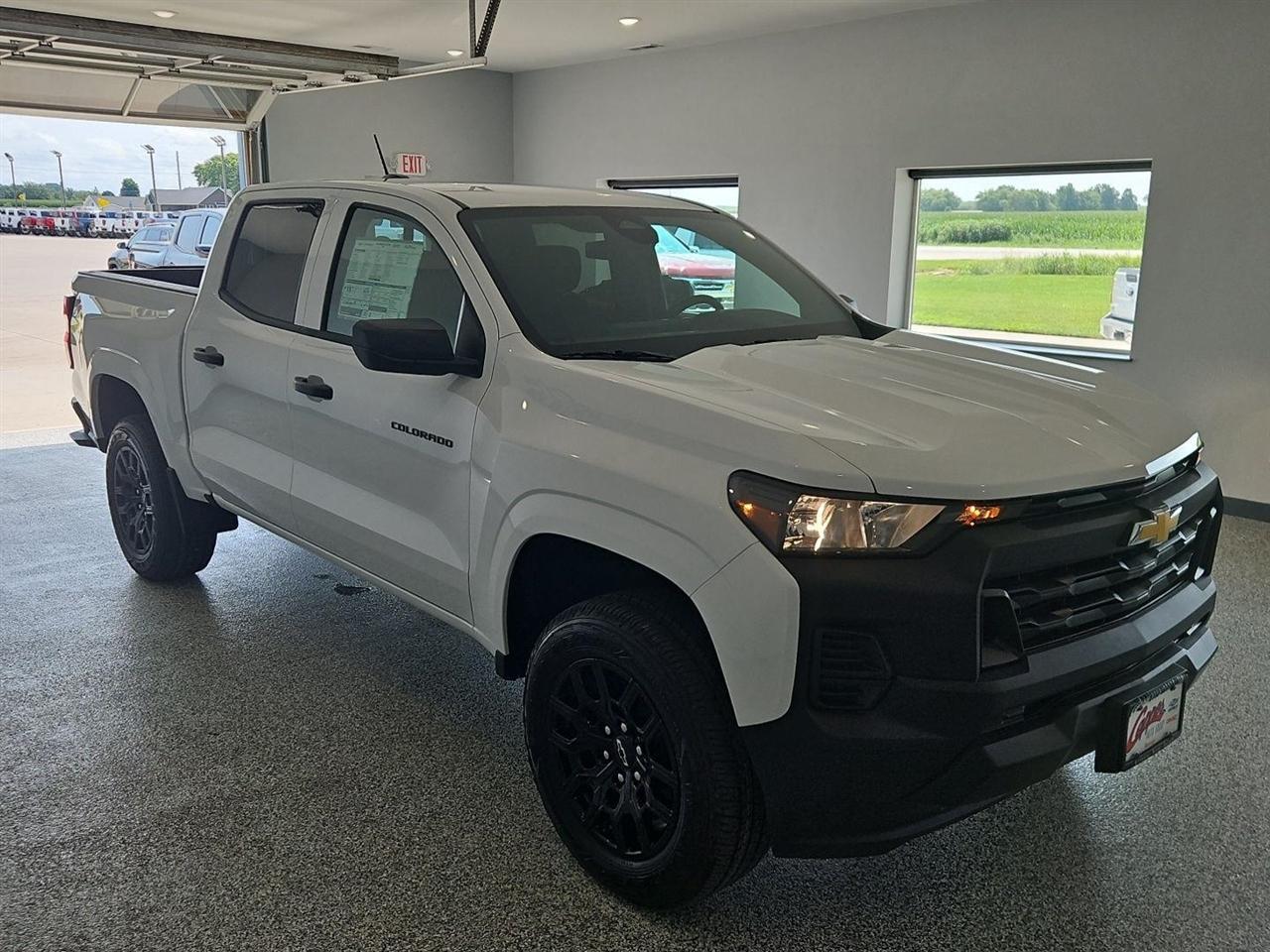 Chevrolet Colorado 4WD Crew Cab WT 2026