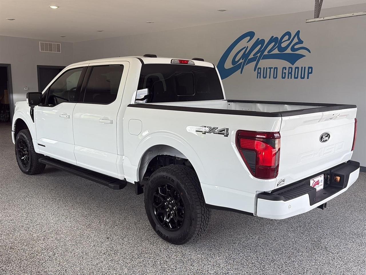 Ford F-150 XLT 4WD SuperCrew 5.5' Box 2025