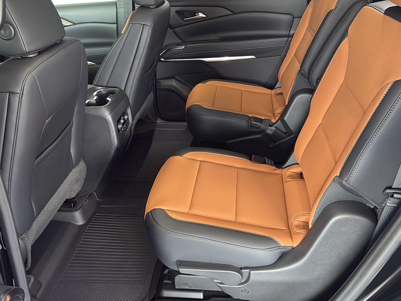 Chevrolet Traverse AWD 4dr Z71 2027