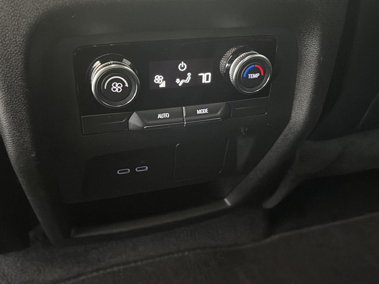 Buick Enclave 4dr Preferred 2026