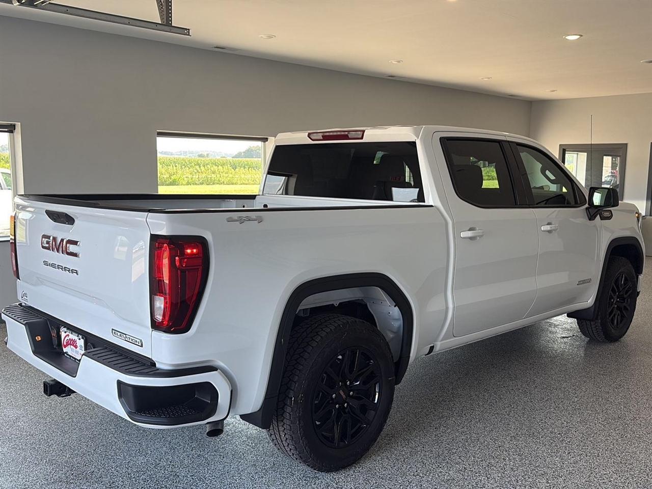 GMC Sierra 1500 4WD Crew Cab 147" Elevation w/3VL 2026