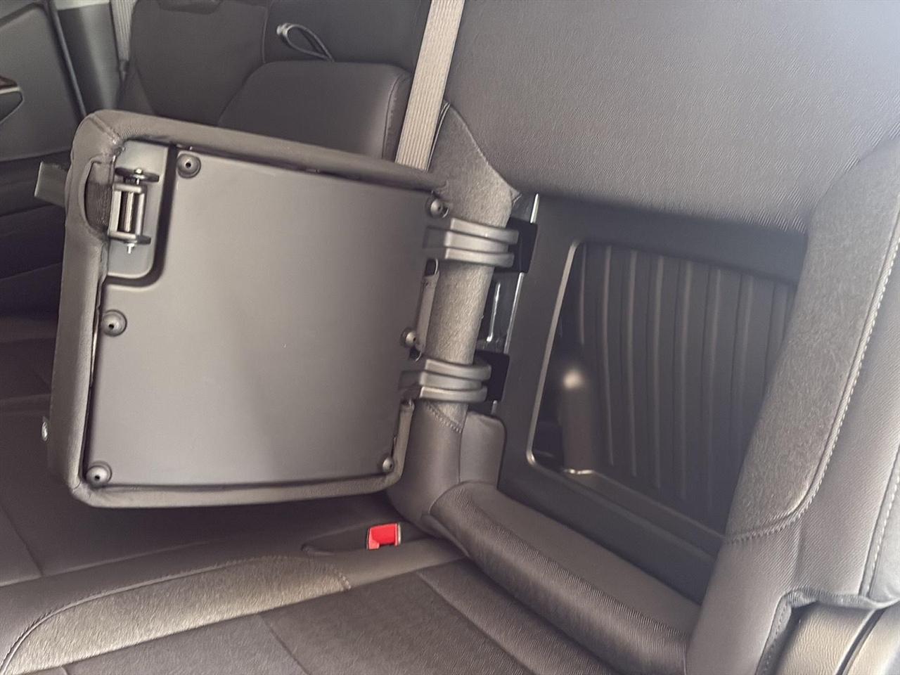 GMC Sierra 1500 4WD Crew Cab 147" Elevation w/3VL 2026